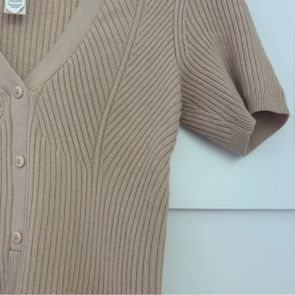 ALO Yoga Ribbed Knit Top in Light Beige - Picture 3 of 4